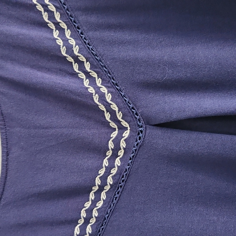 Skies Are Blue Top XL - Picture 6 of 13